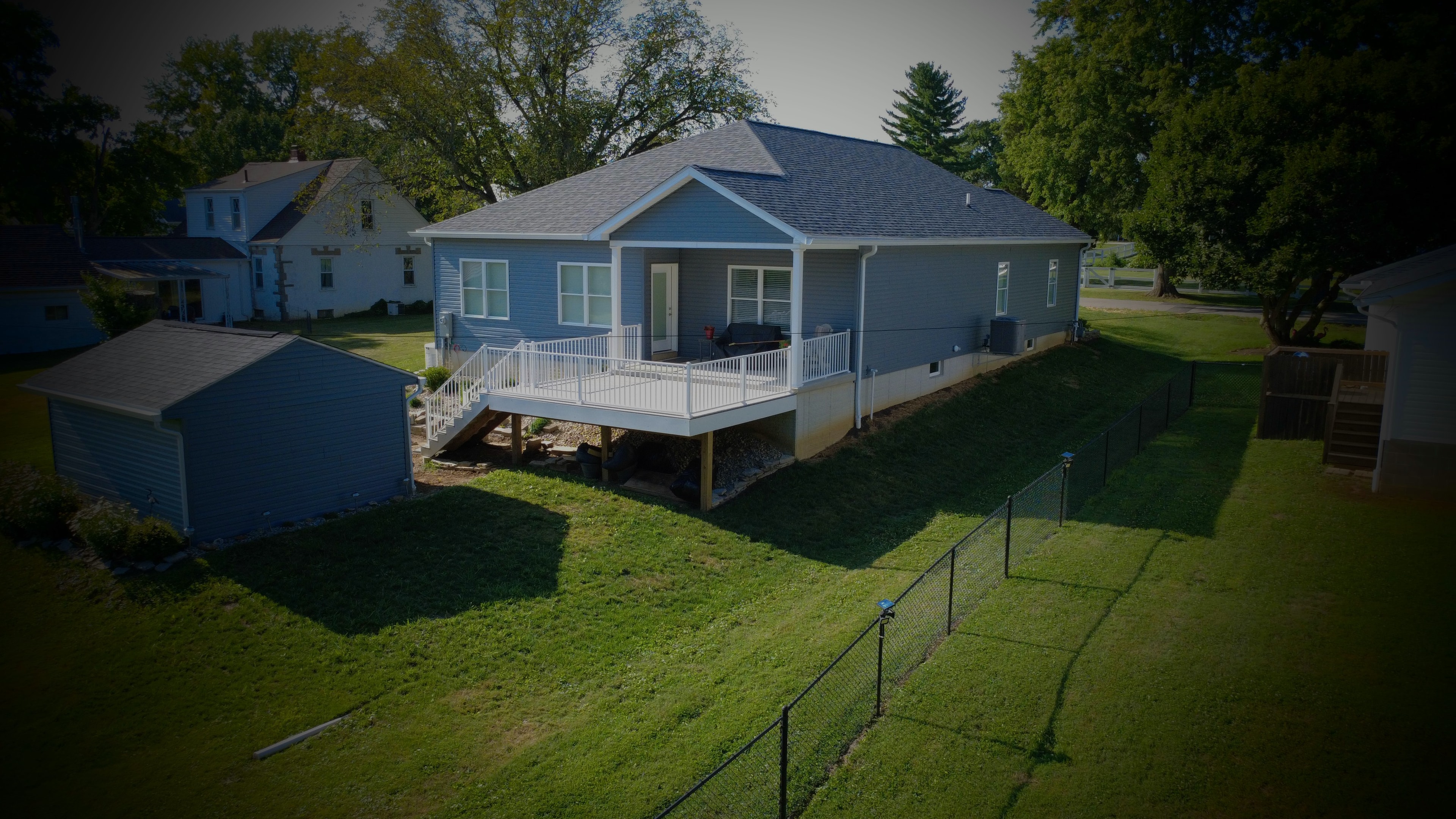 Rear Deck & Yard Overview